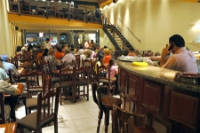 bar.jpg