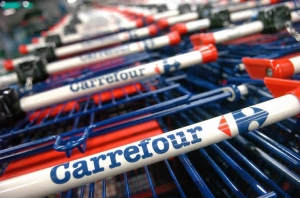 64carrefour-300x198