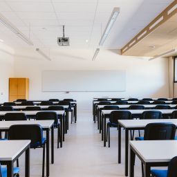 classe curs escolar FP