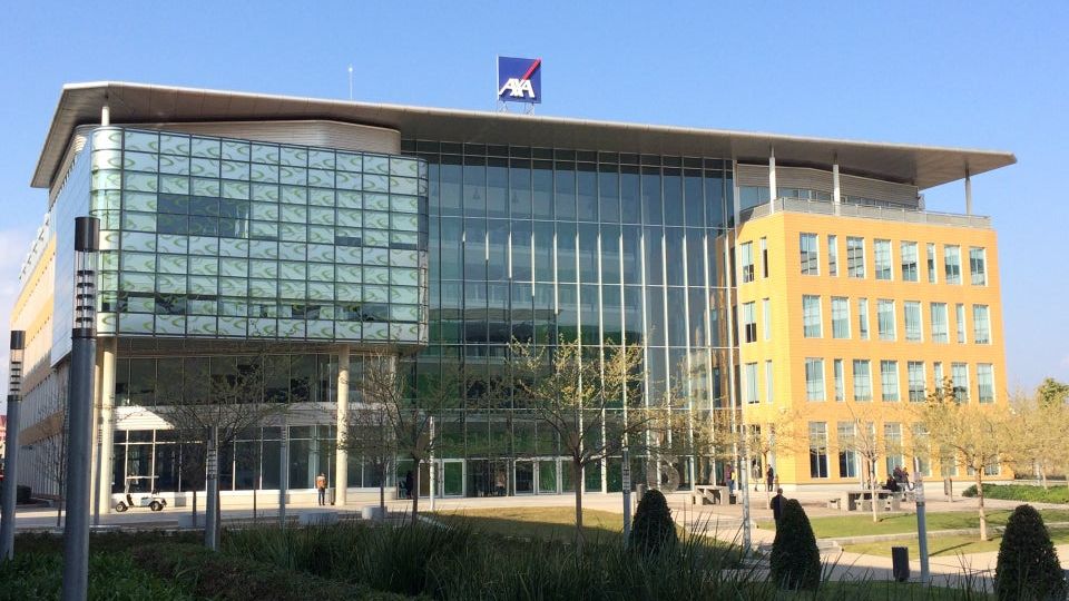 axa