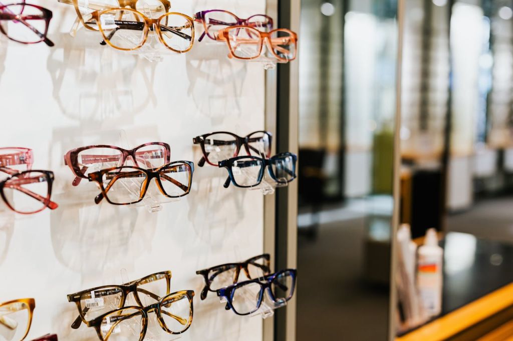 El comitè d'empresa d'Indo Optical convoca vaga per discriminació laboral