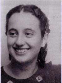 Antonia_Adroher_ca._1922